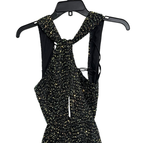 New Saints & Secrets Girls Night Out Twist Feature Sequin Mini Dress - Picture 5 of 10